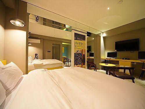 Sinchon Hotel Gaeul โซล ภายนอก รูปภาพ