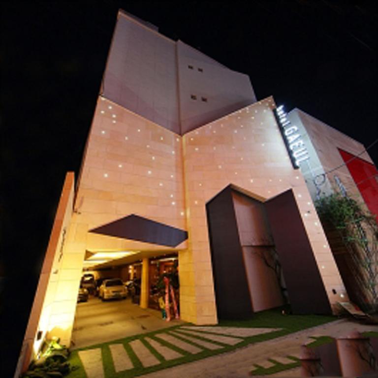 Sinchon Hotel Gaeul โซล ภายนอก รูปภาพ